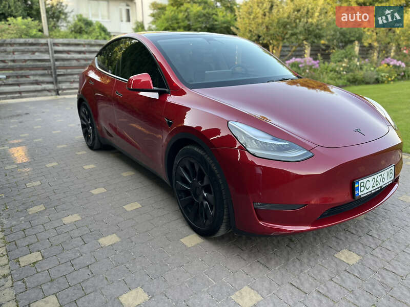 Внедорожник / Кроссовер Tesla Model Y 2021 в Львове
