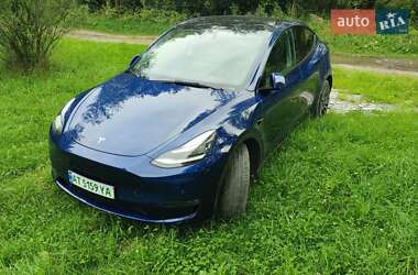 Позашляховик / Кросовер Tesla Model Y 2022 в Івано-Франківську