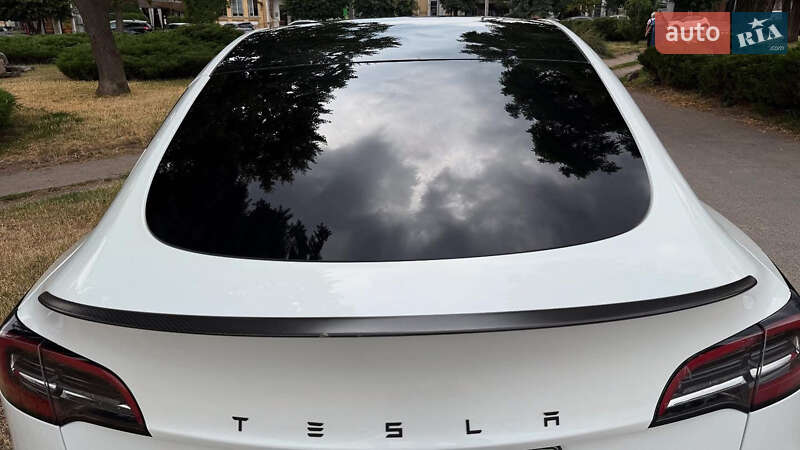 Внедорожник / Кроссовер Tesla Model Y 2022 в Белой Церкви