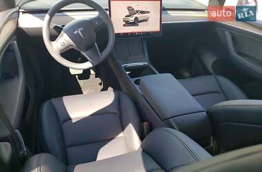 Внедорожник / Кроссовер Tesla Model Y 2025 в 