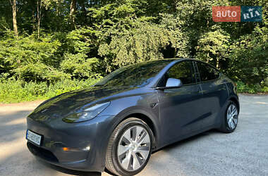 Внедорожник / Кроссовер Tesla Model Y 2023 в Львове