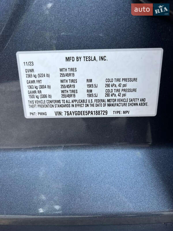 Внедорожник / Кроссовер Tesla Model Y 2023 в Львове