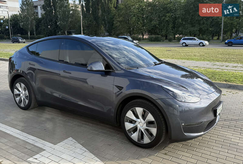 Внедорожник / Кроссовер Tesla Model Y 2022 в Черкассах