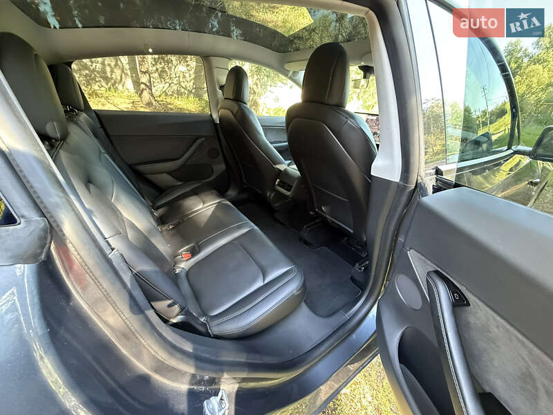 Внедорожник / Кроссовер Tesla Model Y 2020 в Василькове