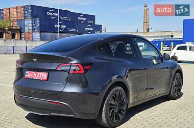 Внедорожник / Кроссовер Tesla Model Y 2024 в 
