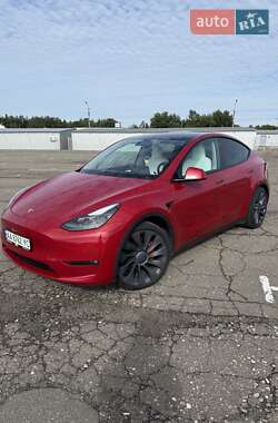 Внедорожник / Кроссовер Tesla Model Y 2021 в 
