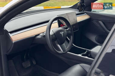 Внедорожник / Кроссовер Tesla Model Y 2020 в 