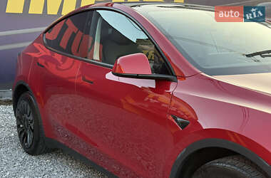 Внедорожник / Кроссовер Tesla Model Y 2023 в 