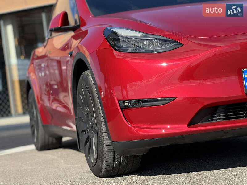 Внедорожник / Кроссовер Tesla Model Y 2023 в Днепре