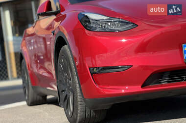Внедорожник / Кроссовер Tesla Model Y 2023 в 