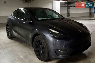 Внедорожник / Кроссовер Tesla Model Y 2021 в 