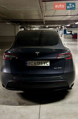 Внедорожник / Кроссовер Tesla Model Y 2021 в 