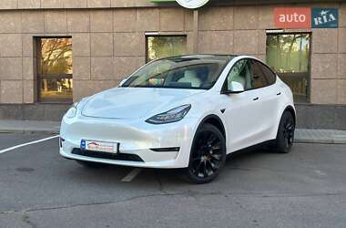 Внедорожник / Кроссовер Tesla Model Y 2022 в 