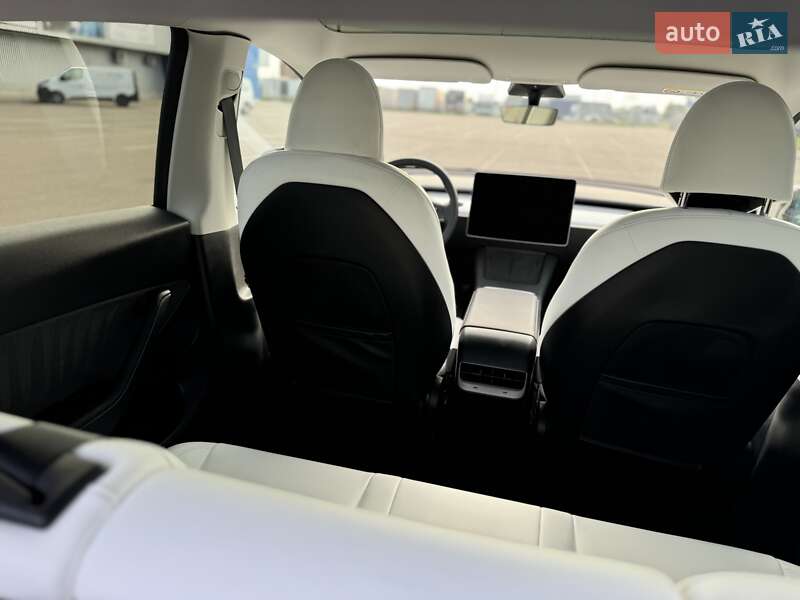 Внедорожник / Кроссовер Tesla Model Y 2024 в Ковеле фото 23 Внедорожник / Кроссовер Tesla Model Y 2024 в Ковеле