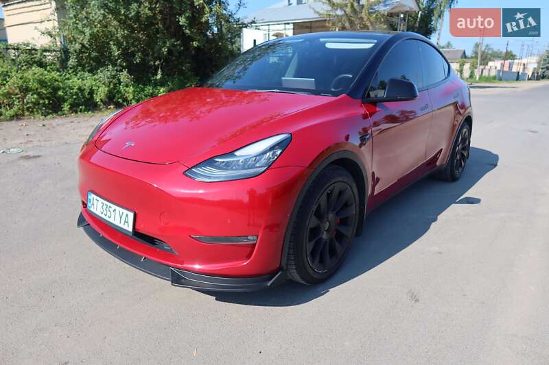 Tesla Model Y 2021