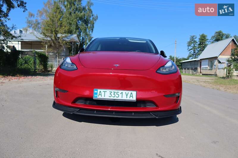Внедорожник / Кроссовер Tesla Model Y 2021 в Ивано-Франковске