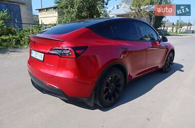 Внедорожник / Кроссовер Tesla Model Y 2021 в 