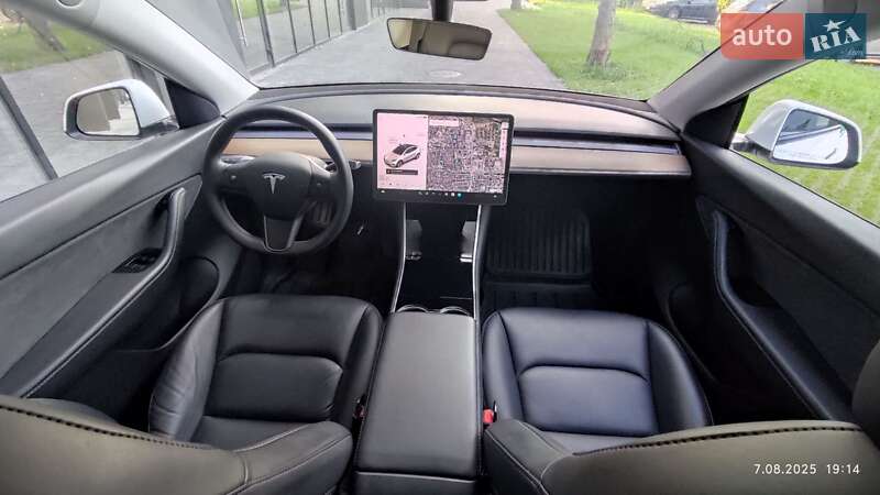 Внедорожник / Кроссовер Tesla Model Y 2020 в Ивано-Франковске