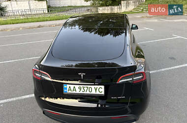Внедорожник / Кроссовер Tesla Model Y 2024 в 