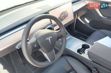 Внедорожник / Кроссовер Tesla Model Y 2023 в 