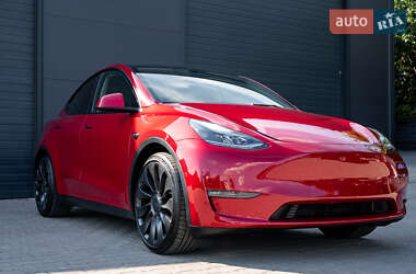 Внедорожник / Кроссовер Tesla Model Y 2022 в Киеве