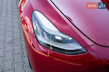 Внедорожник / Кроссовер Tesla Model Y 2022 в 