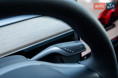 Внедорожник / Кроссовер Tesla Model Y 2022 в 