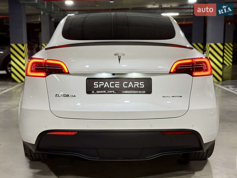 Внедорожник / Кроссовер Tesla Model Y 2021 в Киеве