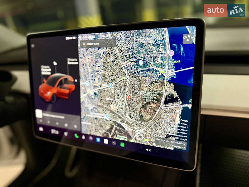 Внедорожник / Кроссовер Tesla Model Y 2021 в Киеве