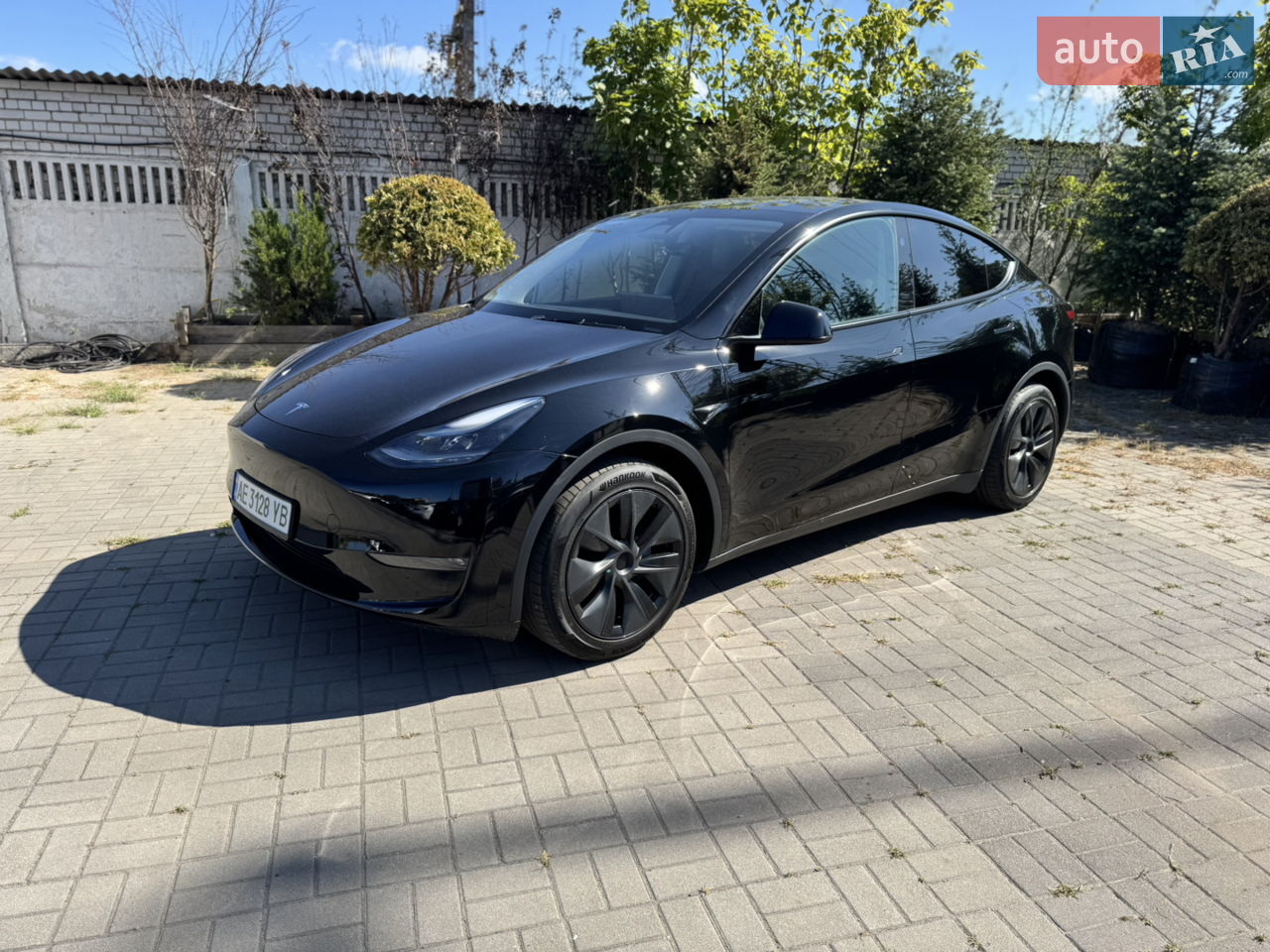 2025 Tesla Model Y - мініатюра 31