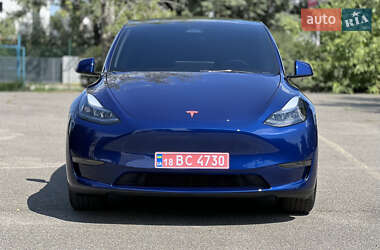 Внедорожник / Кроссовер Tesla Model Y 2024 в 