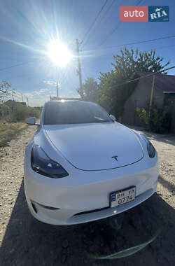Внедорожник / Кроссовер Tesla Model Y 2022 в Одессе