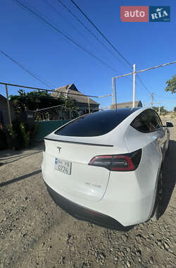 Внедорожник / Кроссовер Tesla Model Y 2022 в 