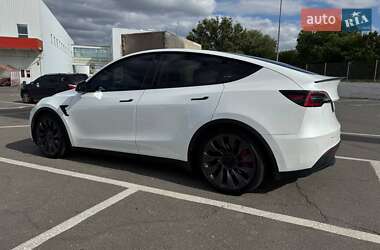 Внедорожник / Кроссовер Tesla Model Y 2021 в 