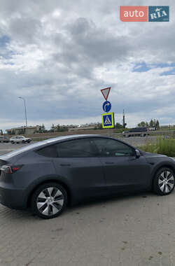Внедорожник / Кроссовер Tesla Model Y 2020 в 
