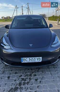 Внедорожник / Кроссовер Tesla Model Y 2023 в 