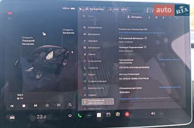 Внедорожник / Кроссовер Tesla Model Y 2023 в 