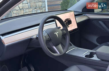 Внедорожник / Кроссовер Tesla Model Y 2023 в 