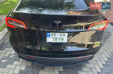 Внедорожник / Кроссовер Tesla Model Y 2024 в 