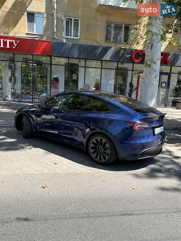 Внедорожник / Кроссовер Tesla Model Y 2020 в Одессе