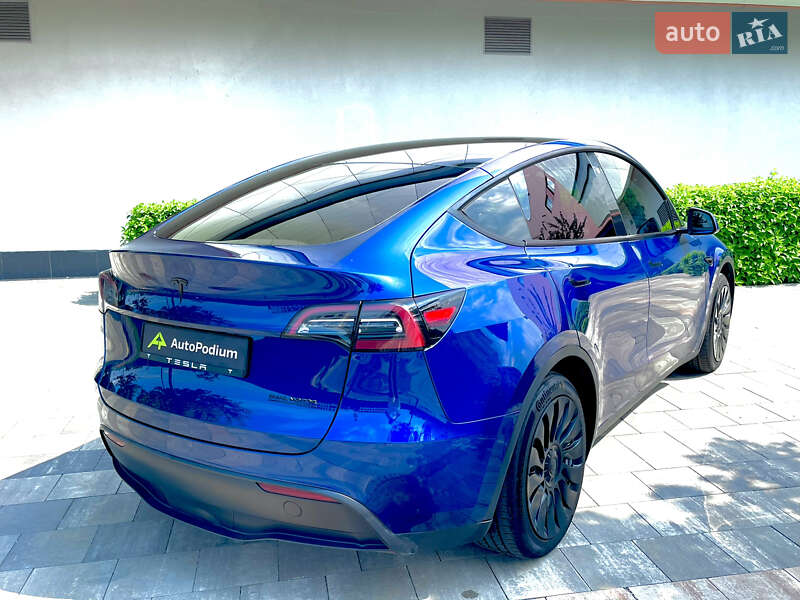 Внедорожник / Кроссовер Tesla Model Y 2023 в Киеве