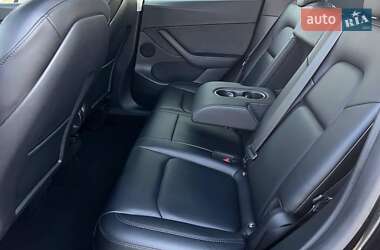 Внедорожник / Кроссовер Tesla Model Y 2022 в 