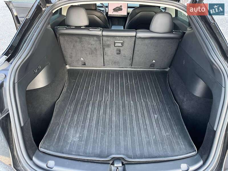 Внедорожник / Кроссовер Tesla Model Y 2022 в Львове фото 35 Внедорожник / Кроссовер Tesla Model Y 2022 в Львове