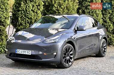 Позашляховик / Кросовер Tesla Model Y 2021 в Києві