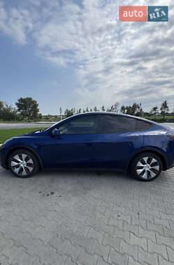 Внедорожник / Кроссовер Tesla Model Y 2020 в 