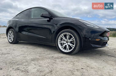Внедорожник / Кроссовер Tesla Model Y 2022 в 
