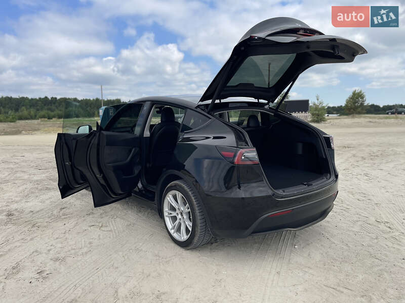 Внедорожник / Кроссовер Tesla Model Y 2022 в Львове фото 18 Внедорожник / Кроссовер Tesla Model Y 2022 в Львове