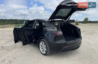 Внедорожник / Кроссовер Tesla Model Y 2022 в 