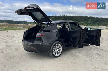 Внедорожник / Кроссовер Tesla Model Y 2022 в 