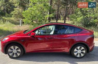 Внедорожник / Кроссовер Tesla Model Y 2024 в 